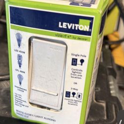 Smart Dimmer Leviton