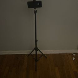 Tripod Stand