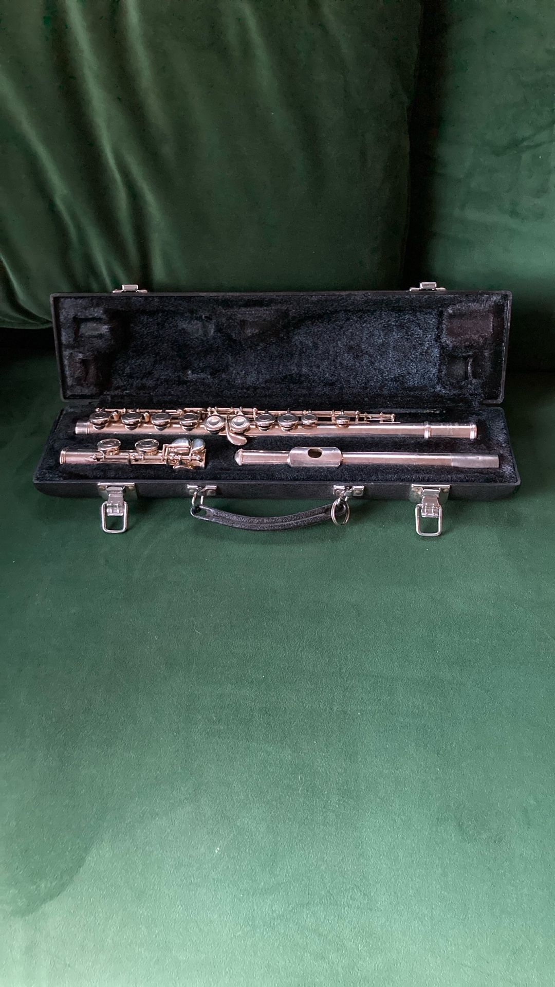 Flute- Yamaha In Case