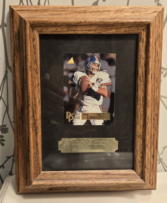 John Elway #198 1995 Pinnacle Trophy Collection Passer Broncos Card Framed Case