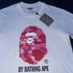Bape T-shirt ( 60$ ) Large 