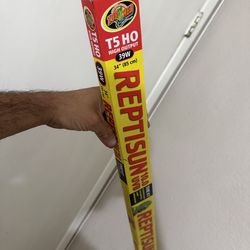 Brand new 34” Reptisun 10.0 UBV light