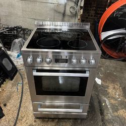 Disponible  Estufa Eléctrica 24 Pulgadas 