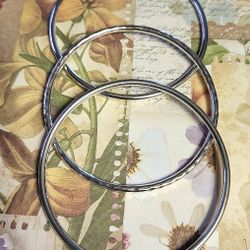 Sterling Silver Solid 4mm Bengals