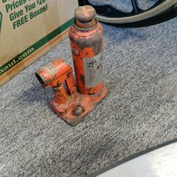 Hydrologic Bottle Jack 