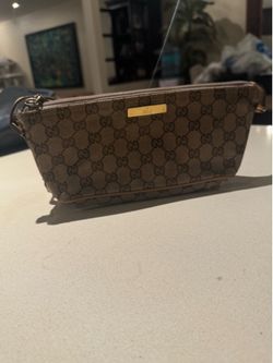 Louis Vuitton Monogram Zippy Wallet