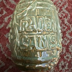 Trader Sam's Enchanted Tiki Bar Shipwreck on the Rocks Rum Barrel Tiki