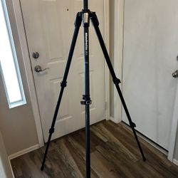 Manfrotto Carbon Fiber Tripod 