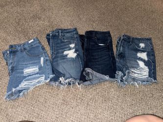 2 American eagle size 4,1 shien size small,1 jeanswearhouse size small