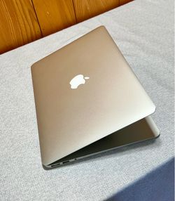 Apple MacBook Air 13” i5/8GB/256GB SSD $180