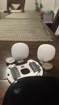 Ecobee SmartSensor 2-Pack with Mounting Hardware