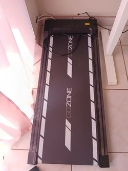 Walking pad/mini treadmill