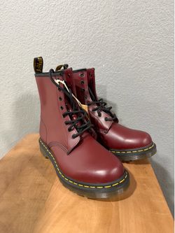 Dr martens cherry red smooth 1460 women’s size 10 brand new