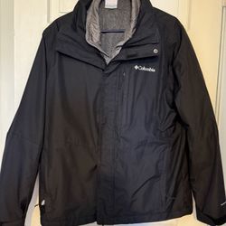NWT COLUMBIA Interchange Omni-Tech Water Proof Jacket Black  Size M 