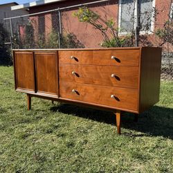 Mid-Century Modern Drexel Declaration Walnut Credenza / Dresser