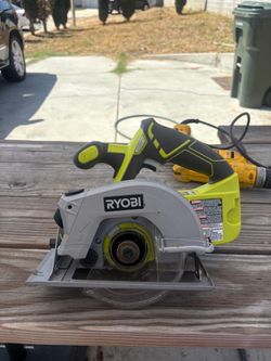 Ryobi ONE+ Cordless Circular Saw
