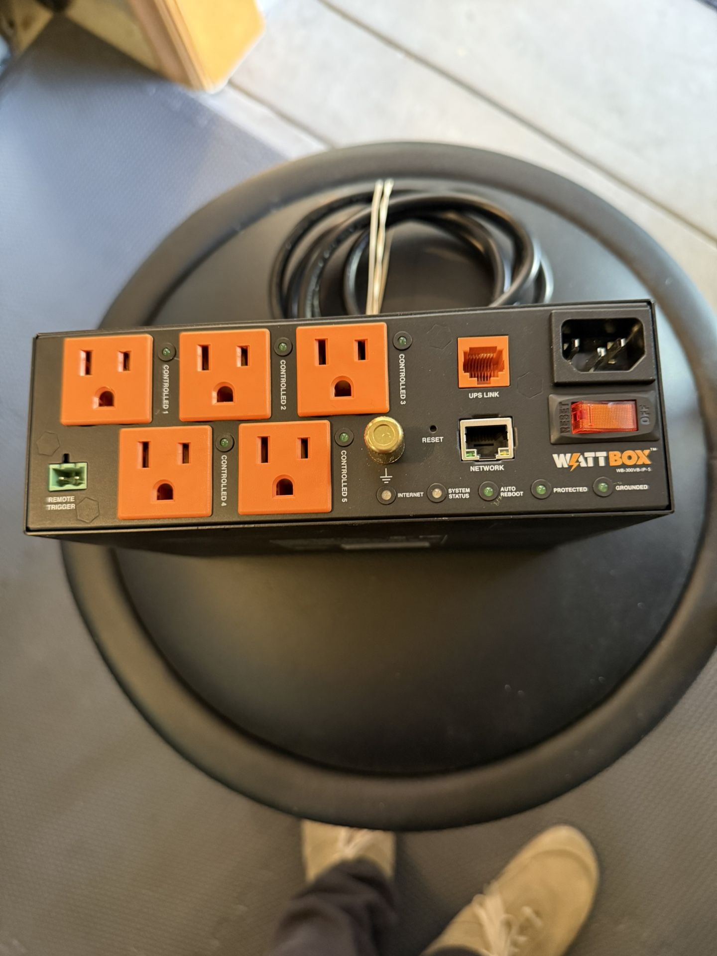 WATTBOX WB300 VB -IP - 5