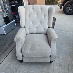 Free Reclining Chair