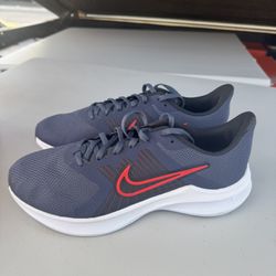 Men’s Nike Shoes Brand New $40