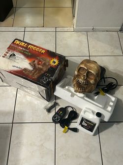 Skull Fogger Electronic Fog Machine lighting eyes