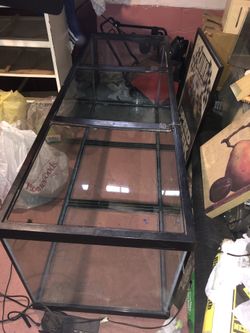 180 gallon fish tank w/ stand