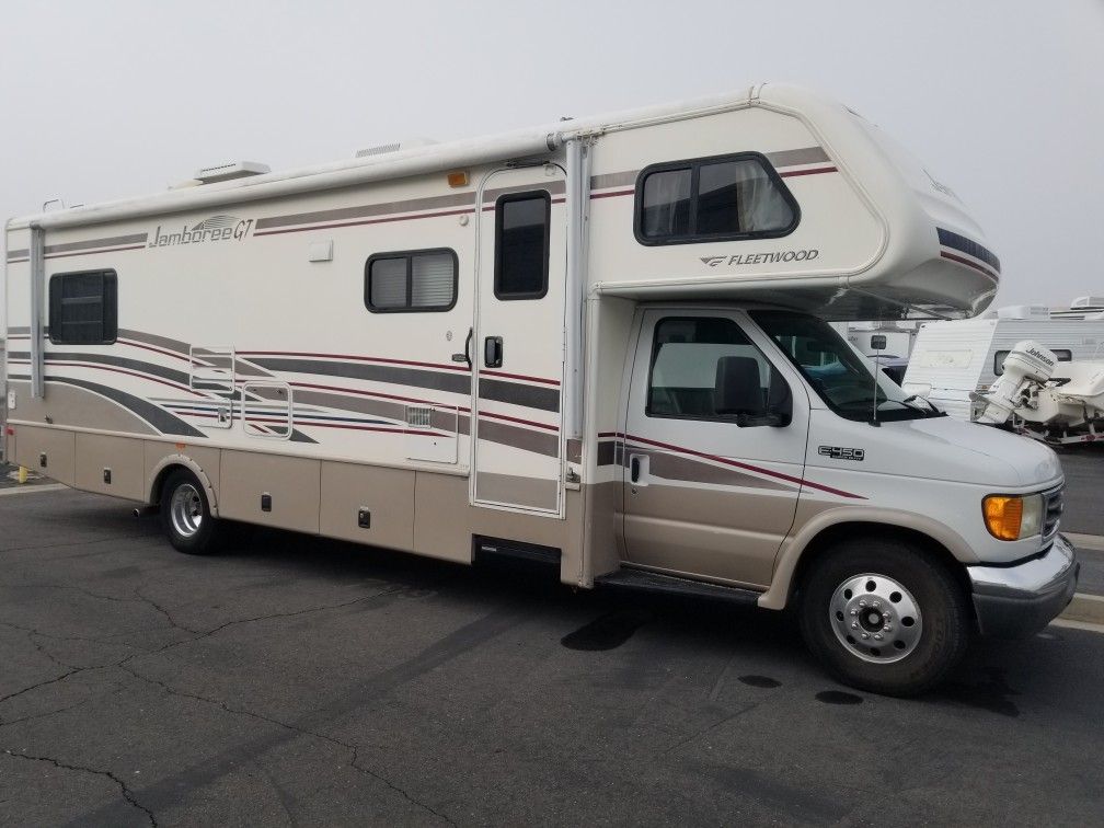 2005 Fleetwood Jamboree GT
