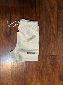 Light oat essential shorts