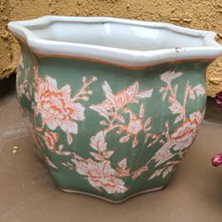 Galt Fluted porcelain floral plant pots