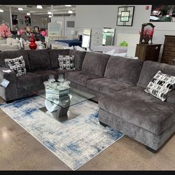 Gray Casual U Shaped Huge Sectional With Chaise 💥