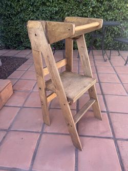 Foldable Helper Tower - Kids Ladder - Wood