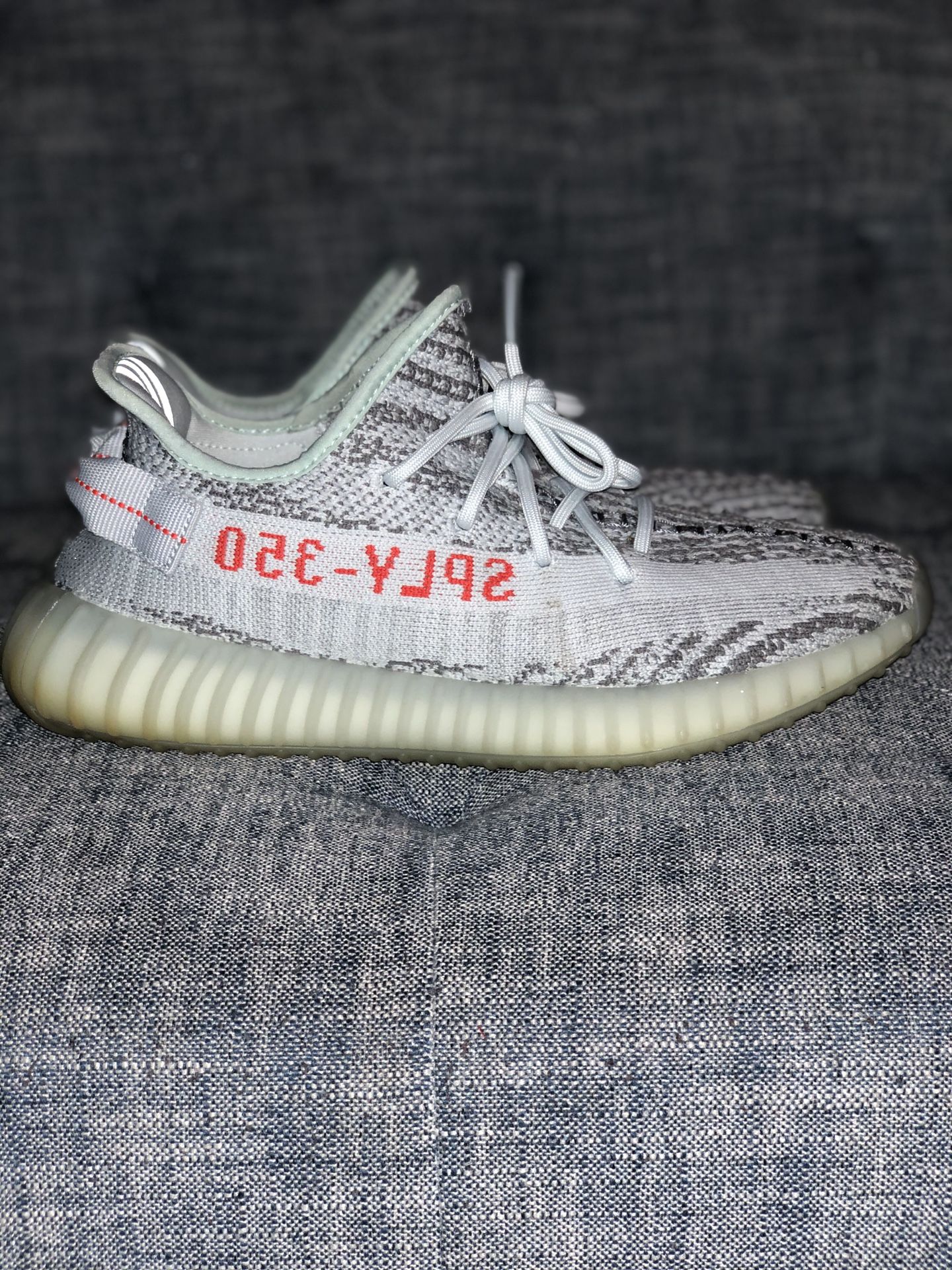 Yeezy Boost 350 V2 Blue Size