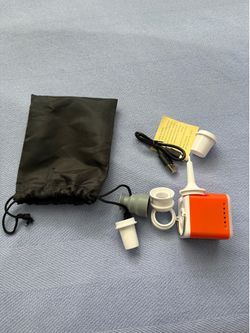 Portable USB powered air pump for mattress