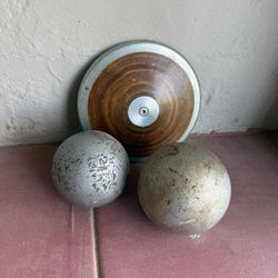 Shotput and Discus