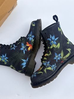 Dr. Martens Hawaiian Flower Print Lace-Up Boots