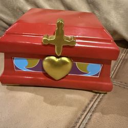  Disney Villains: ‘Snow White and the Seven Dwarfs’ Ceramic Jewelry Box Replica – Evil Queen Heart Box