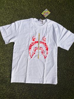 White T shirt