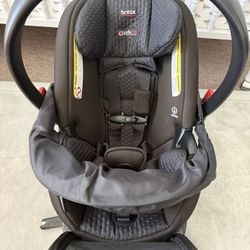 Britax Safe Cell With Base