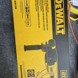 New DeWALT DCH133B 20V Max Brushless 1 in. SDS Plus D-Handle Rotary Hammer