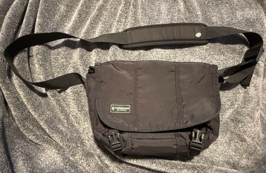 Timbuk2 crossbody bag