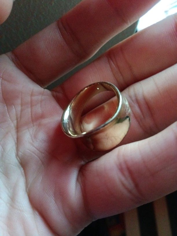 Gold Ring 