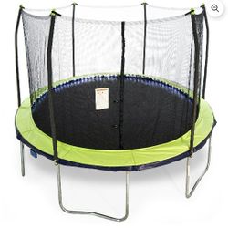 Trampoline 