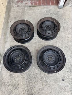 Toyota corolla's original rim