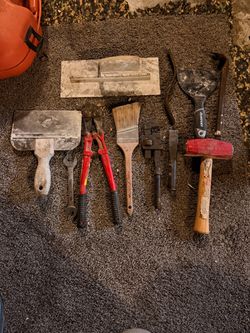 of drywall, masonry, and general demolition/hand tools
