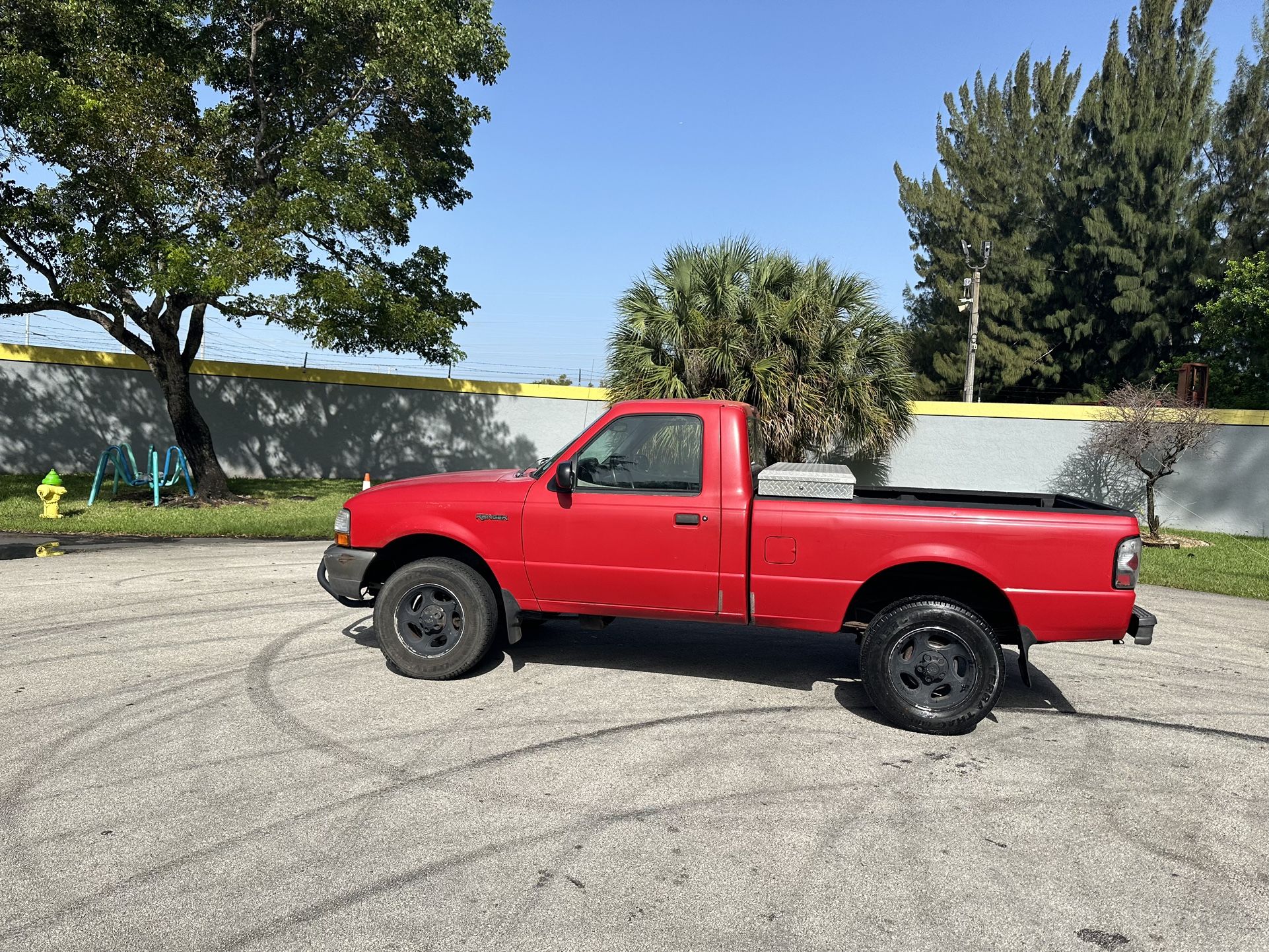 Ford Ranger Manual! Runs Strong! Must Sell This Is The Cash Price for