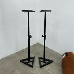 Pair Of Speaker Stands Frameworks By gator