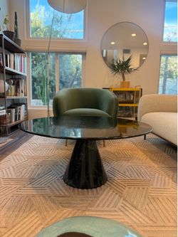 Marble coffee table (deep green color)