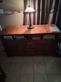 Tv stand