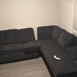 Comfy Couch for Sale – Clean, Great Condition! 