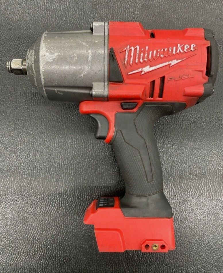 Milwaukee Fuel M18 1/2 Impact Wrench With 5.0