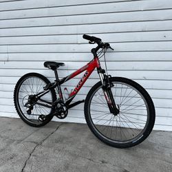 Trek Mountain Bike